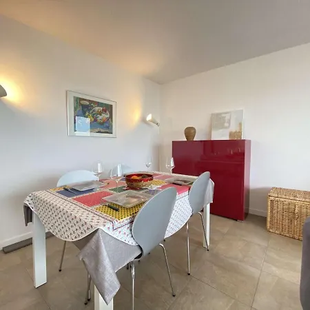 T3 A Avec Terrasse, Parking Et Acces Plage - Fr-1-245-185
