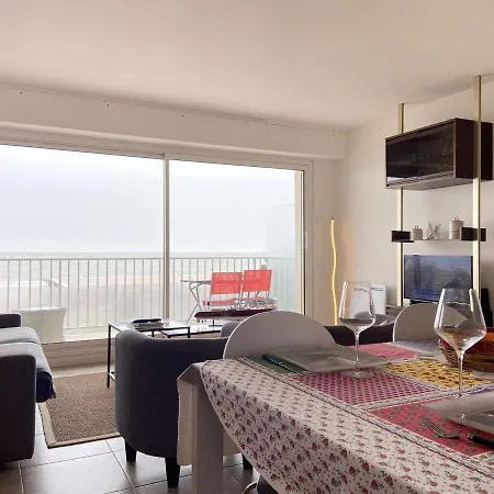 T3 A Avec Terrasse, Parking Et Acces Plage - Fr-1-245-185