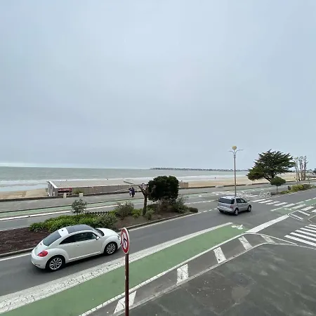 T3 A Avec Terrasse, Parking Et Acces Plage - Fr-1-245-185